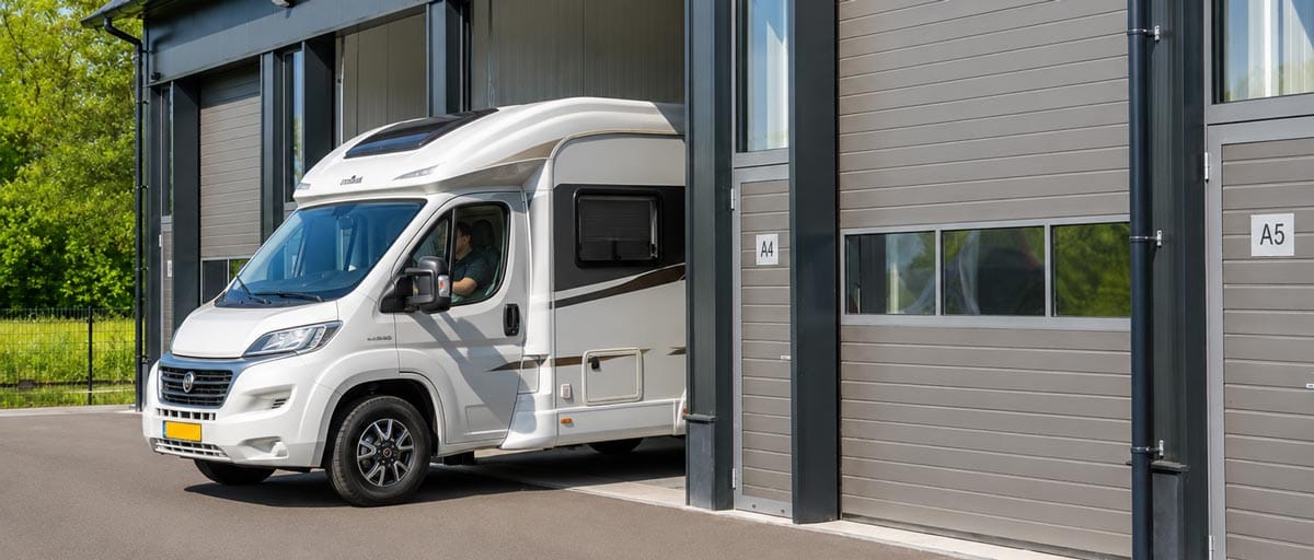 Stalling camper Friesland